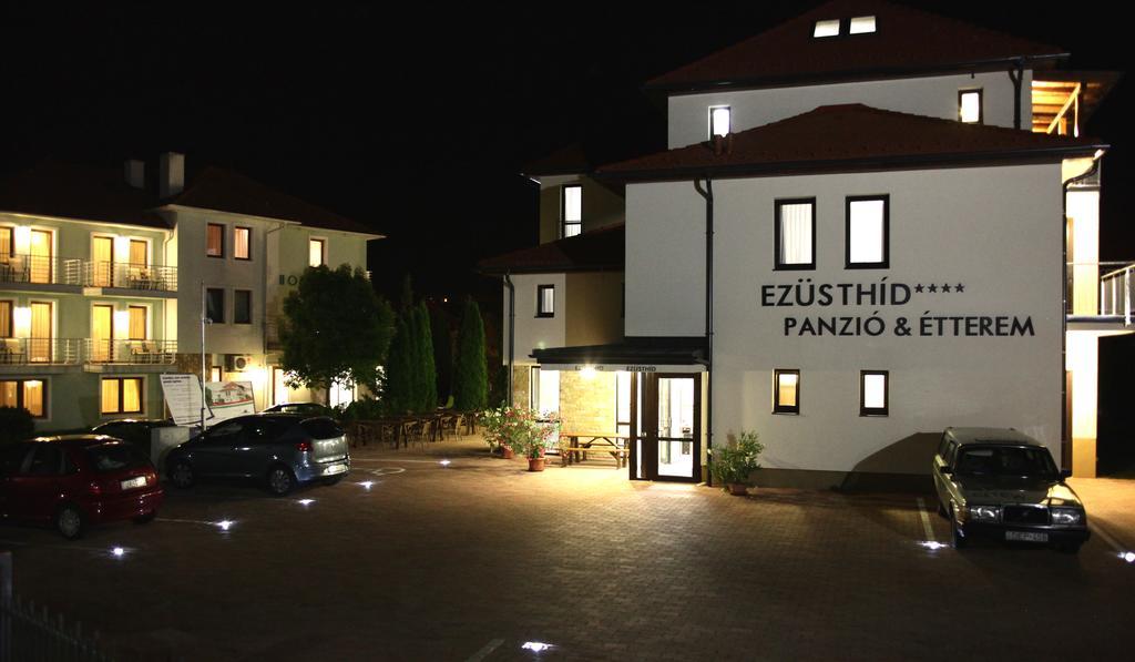 Jade Hotel-Ezüsthíd Hotel Veszprém Kültér fotó